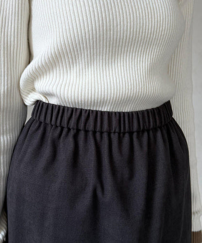 吊帶荷葉邊上衣×修身長裙