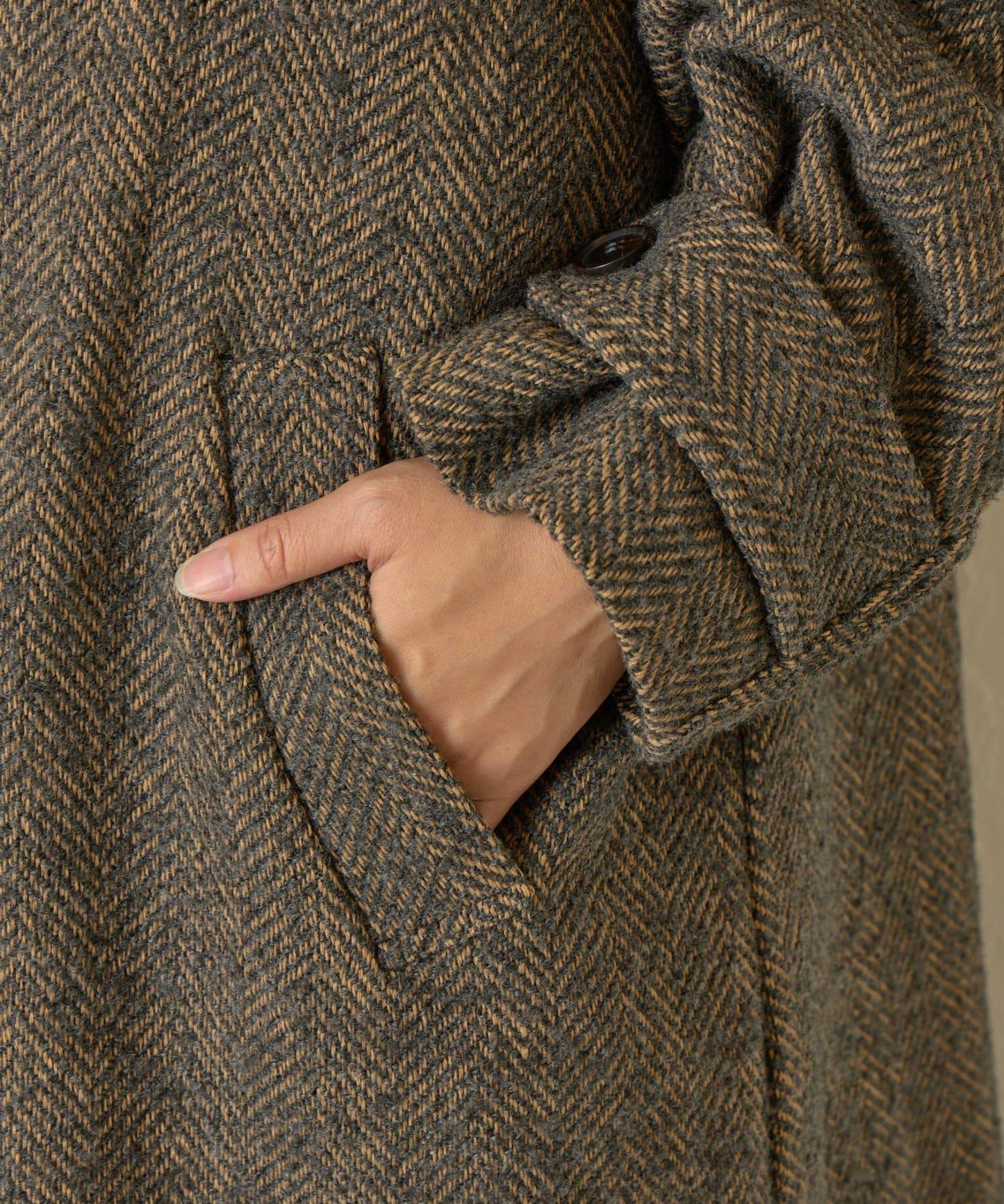 人字紋長款大衣