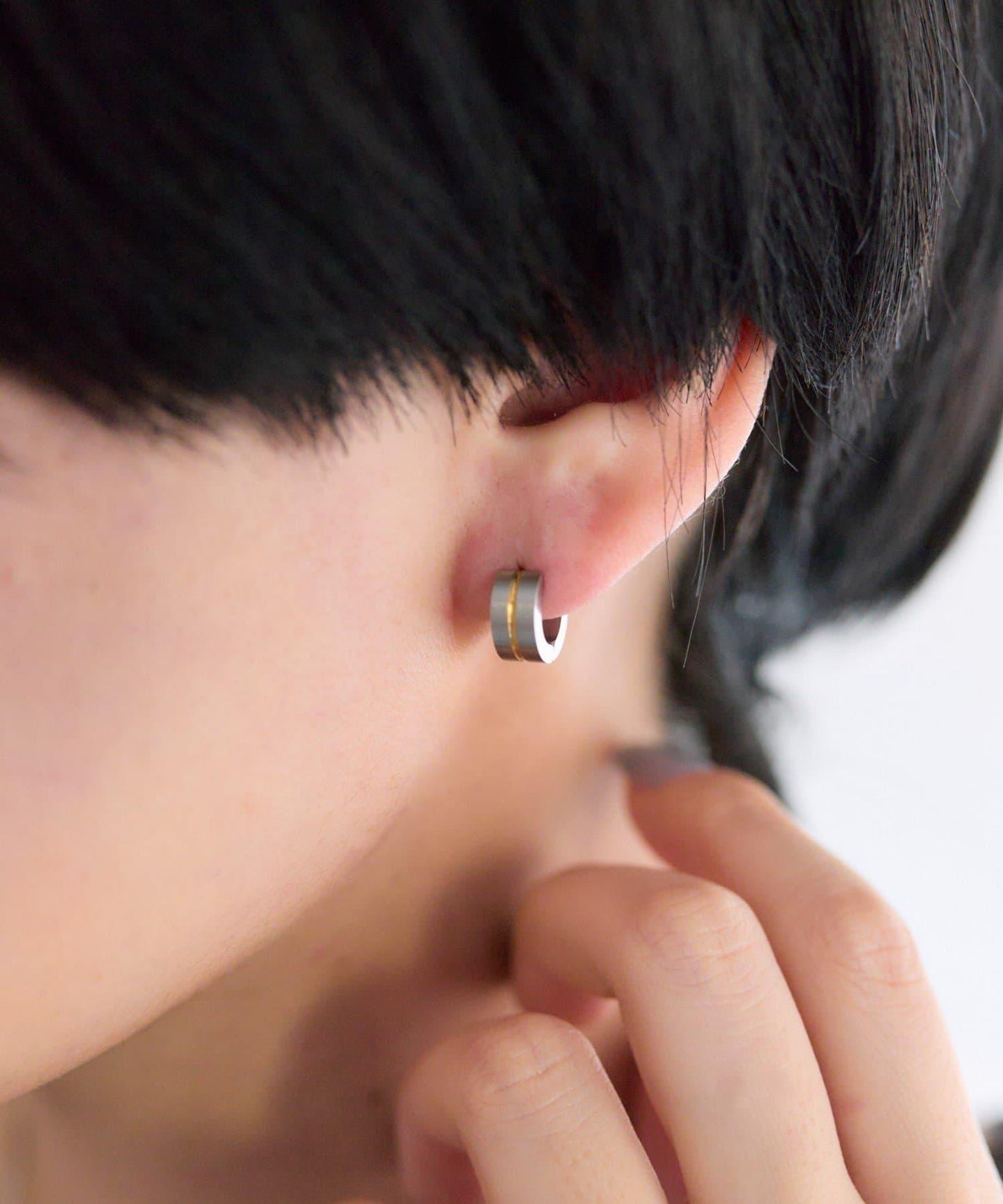 【ear PAPILLONNER】金色線條耳圈耳環