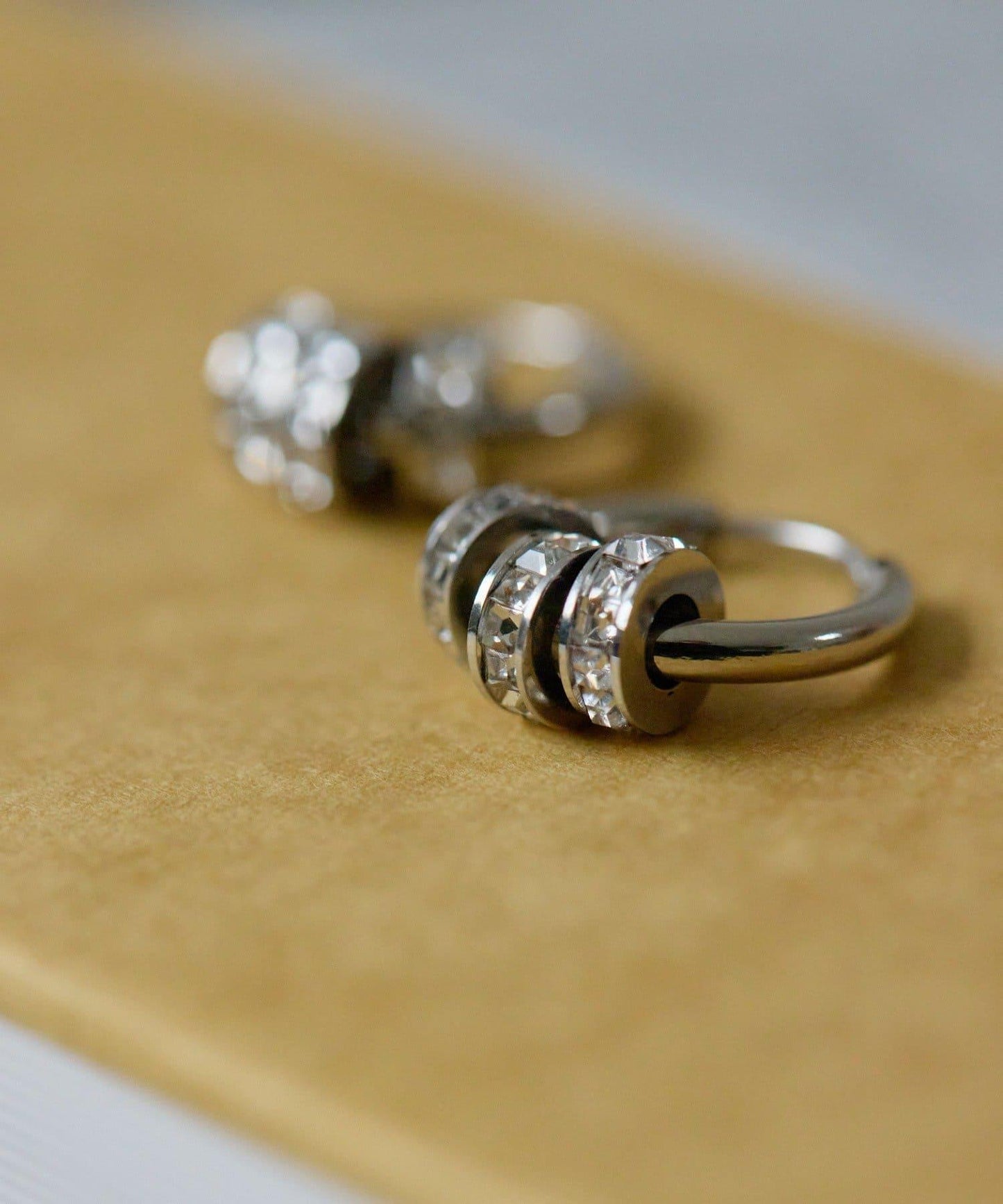 金屬過敏適用/不鏽鋼水晶圓環耳釘