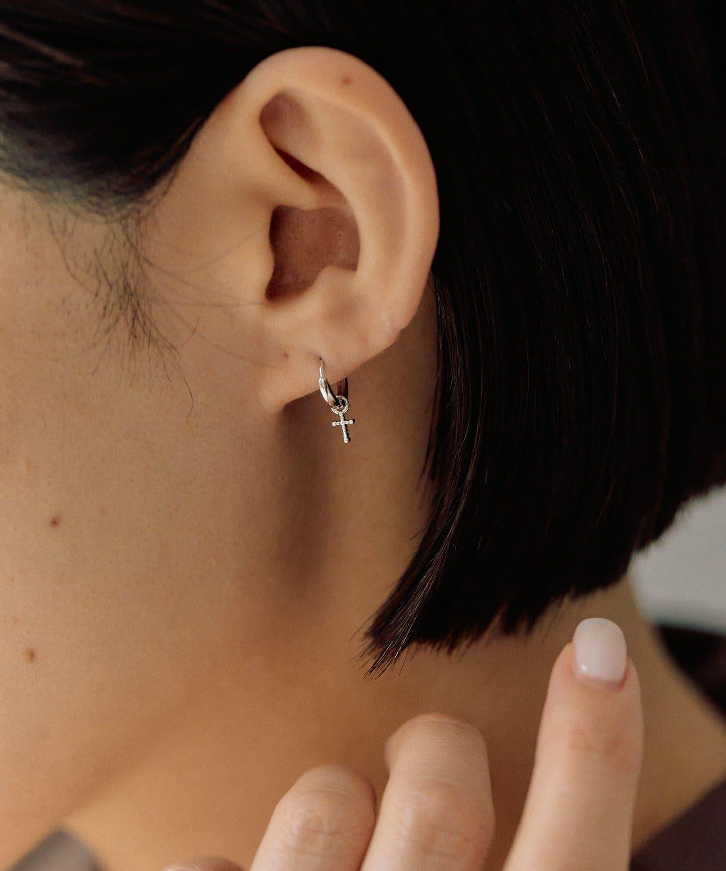 《/スターリングシルバー使用》帶擦銀布圓環耳環