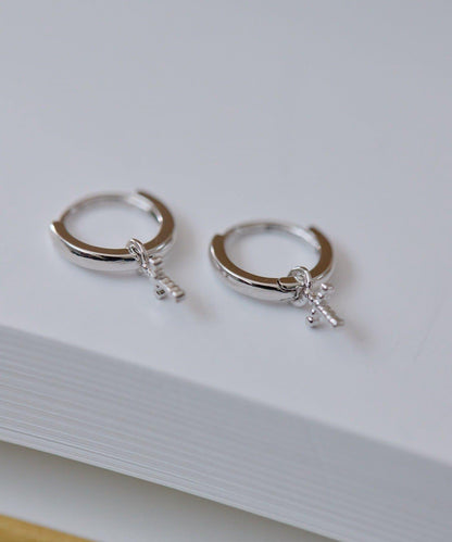 《/スターリングシルバー使用》帶擦銀布圓環耳環