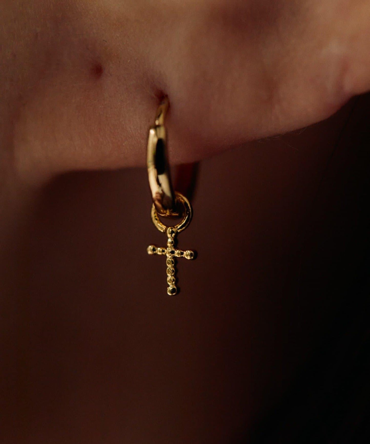 《/スターリングシルバー使用》帶擦銀布圓環耳環