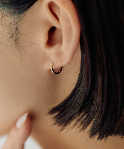 《/スターリングシルバー使用》帶擦銀布圓環耳環