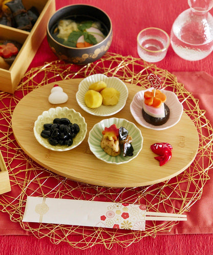 玻璃貫入小碟雪椿/花綻放，新春餐具