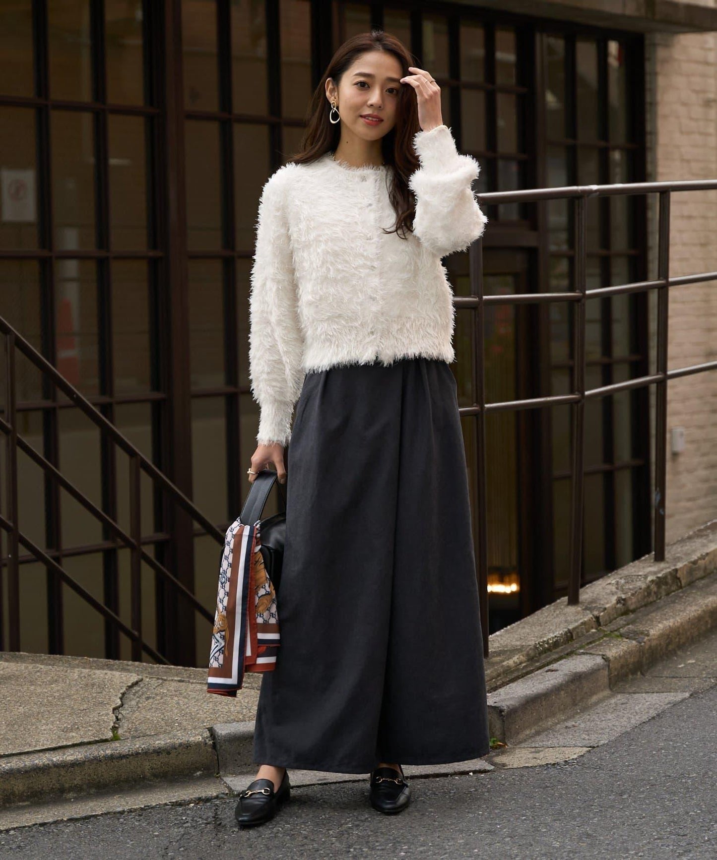 日常百搭高腰闊腿喇叭褲