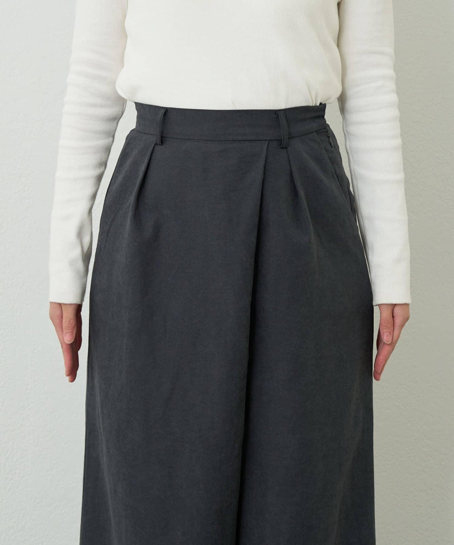 日常百搭高腰闊腿喇叭褲