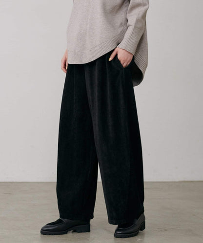 仿天鵝絨人字紋彎曲褲