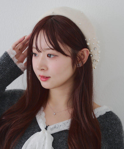 珍珠與水鑽裝飾貝雷帽