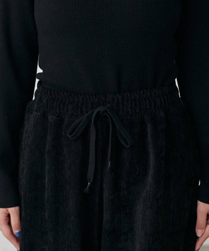 仿天鵝絨人字紋彎曲褲