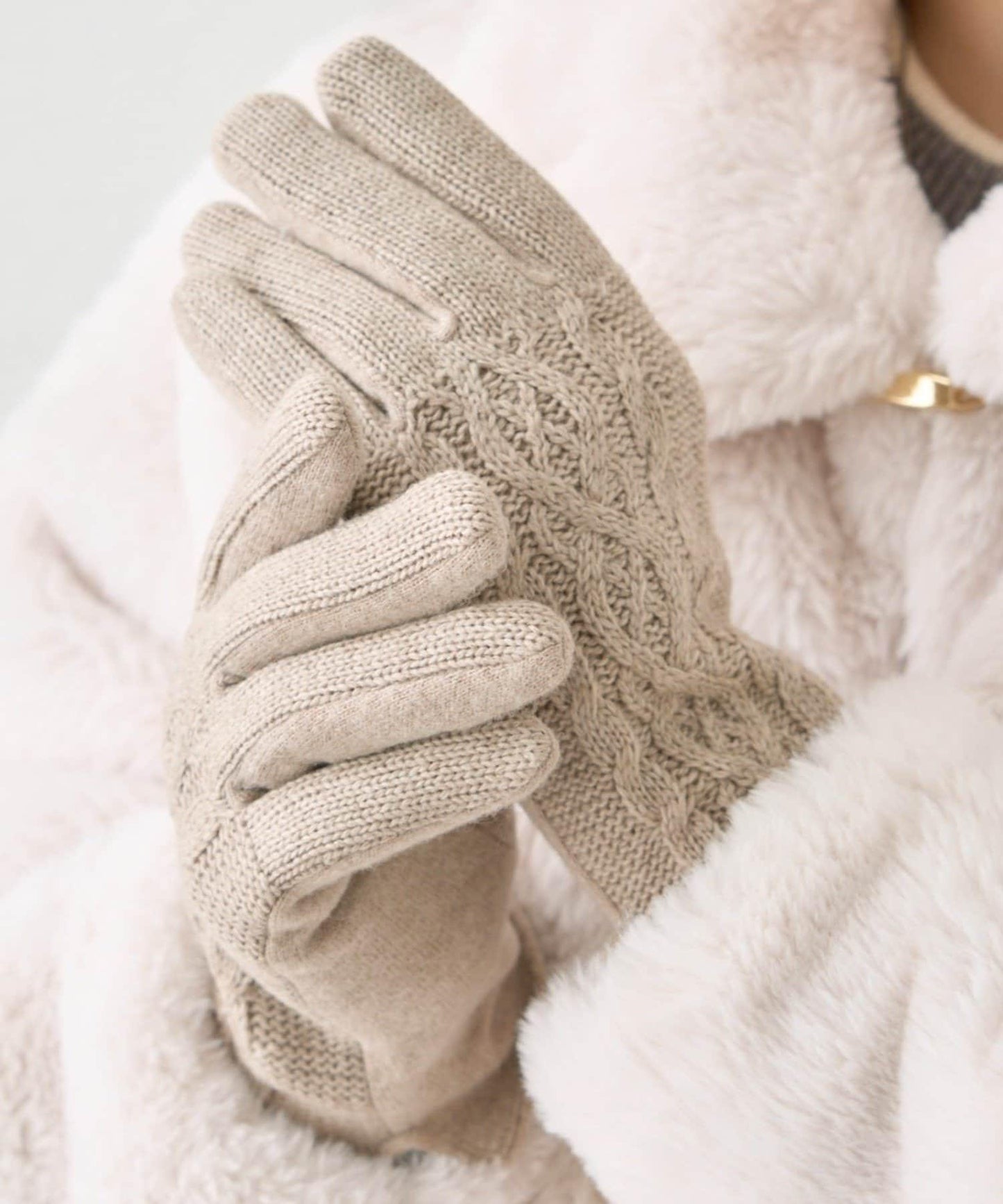 可觸屏/麻花編織手套