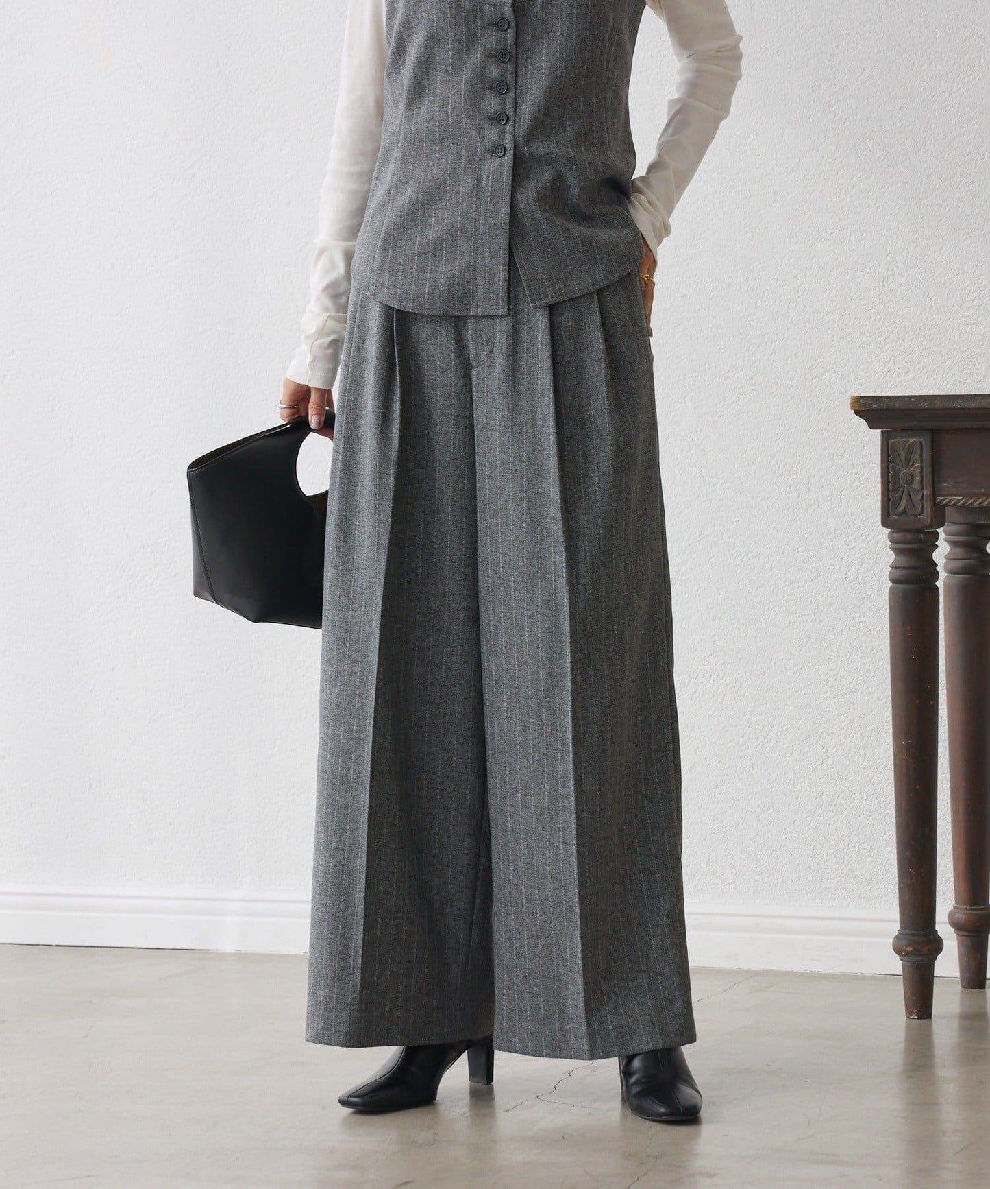 【可搭配套裝】羊毛斜紋雙褶長褲