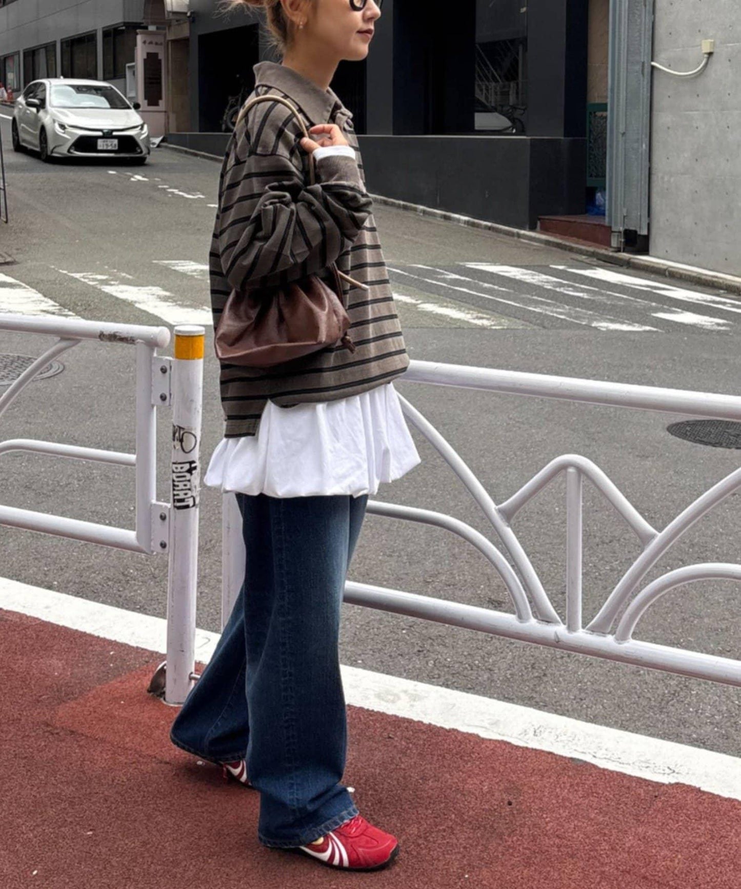 水洗工藝條紋翻領上衣