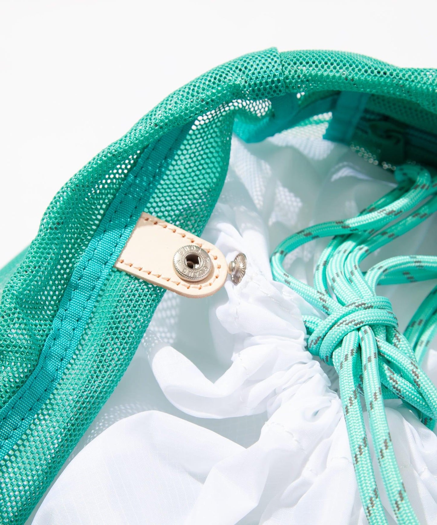 F/CE. MESH抽繩雙肩包