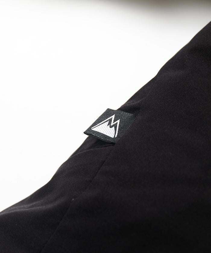 特別寬鬆版型拼接短款羽絨服