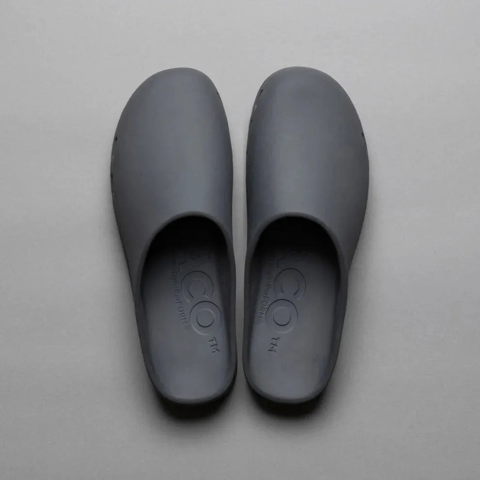 PPACO / LUX-1 (《AIR》 STUDDED SOLE®) 休閒鞋