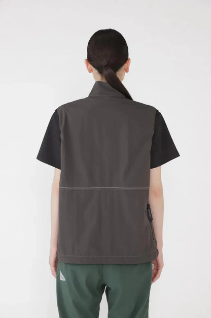 and wander / GRAMICCI × and wander 拉絨尼龍馬甲