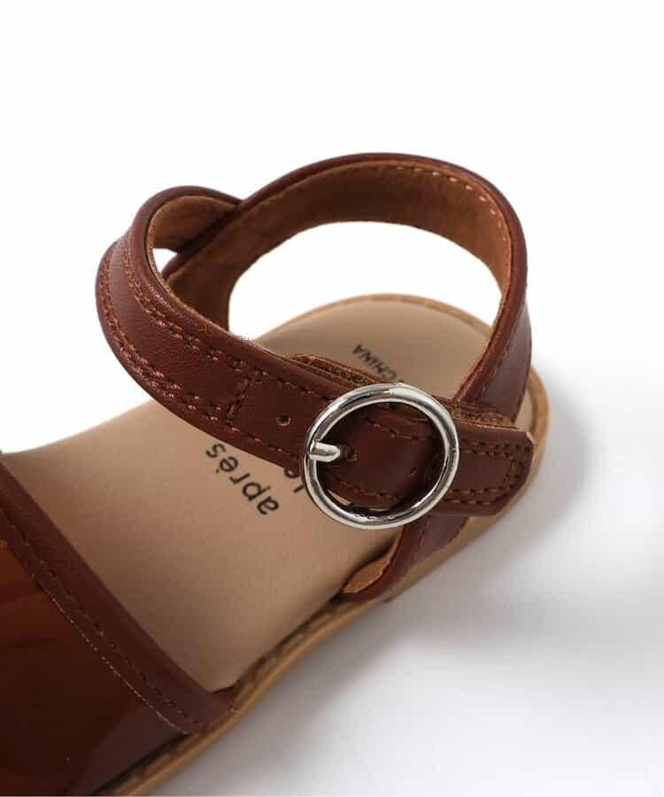 透明花朵裝飾涼鞋