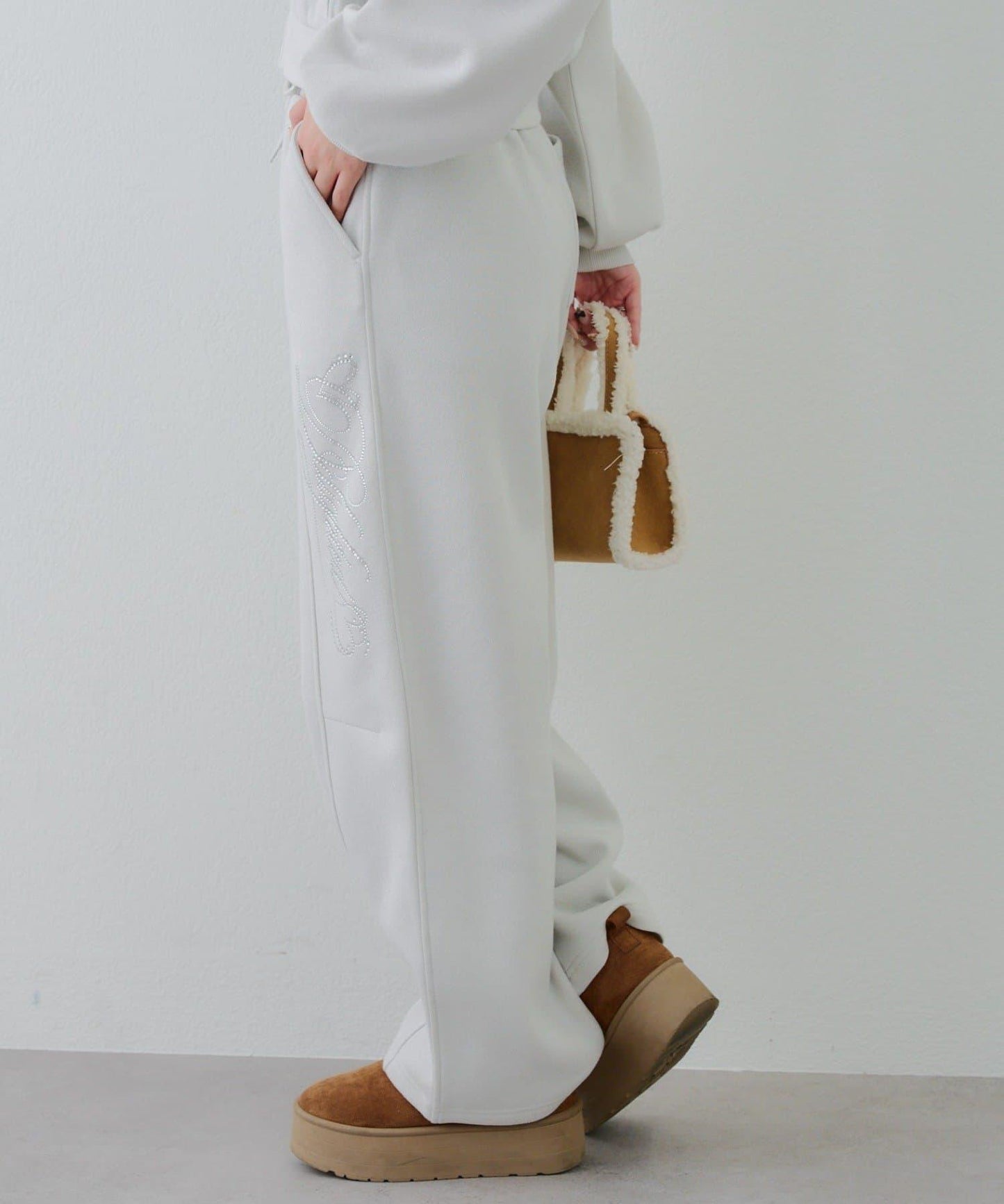 【SETUP可搭配】亮片字母標誌衛褲