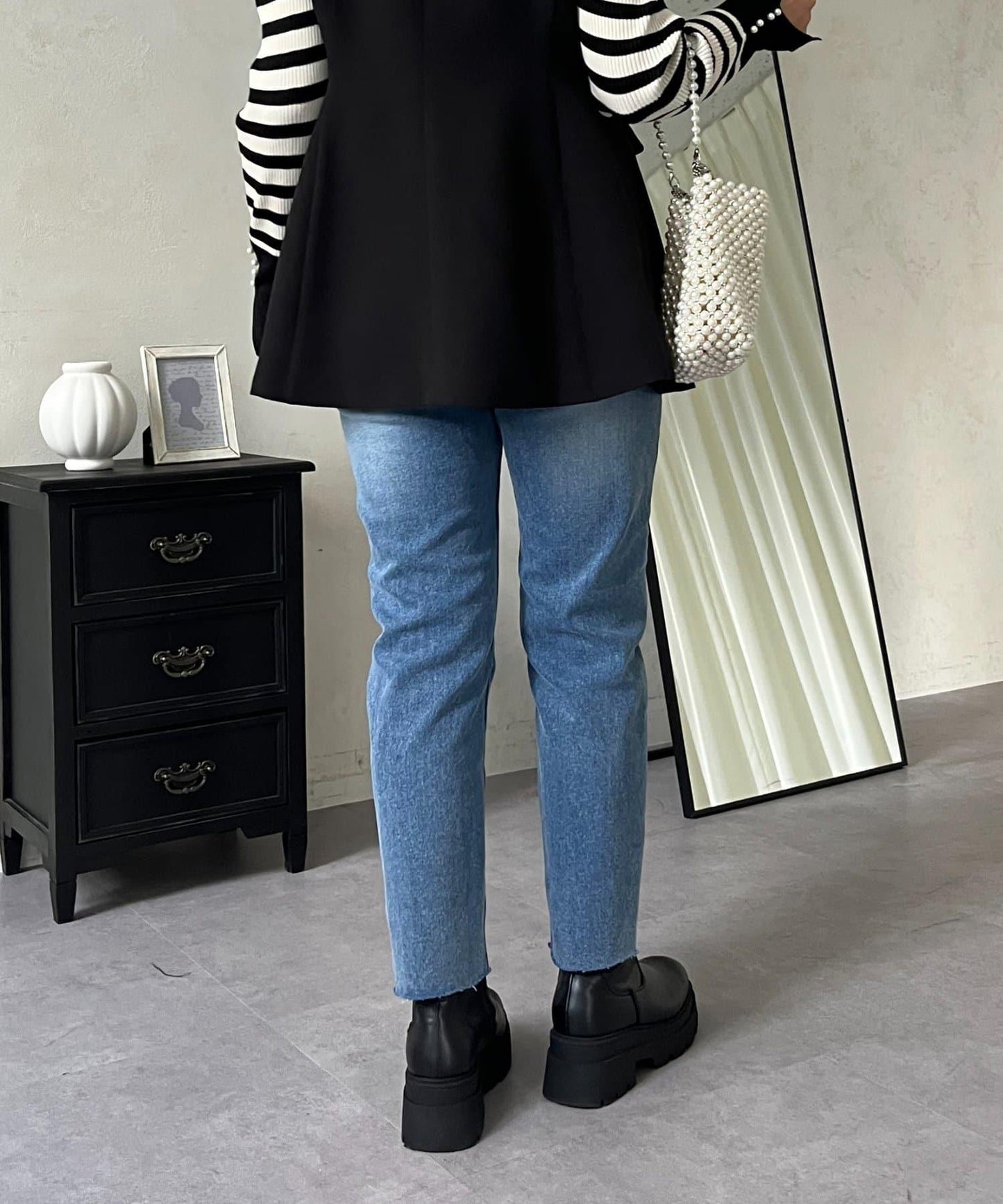 【MOMO】內層微絨彈力錐形牛仔褲