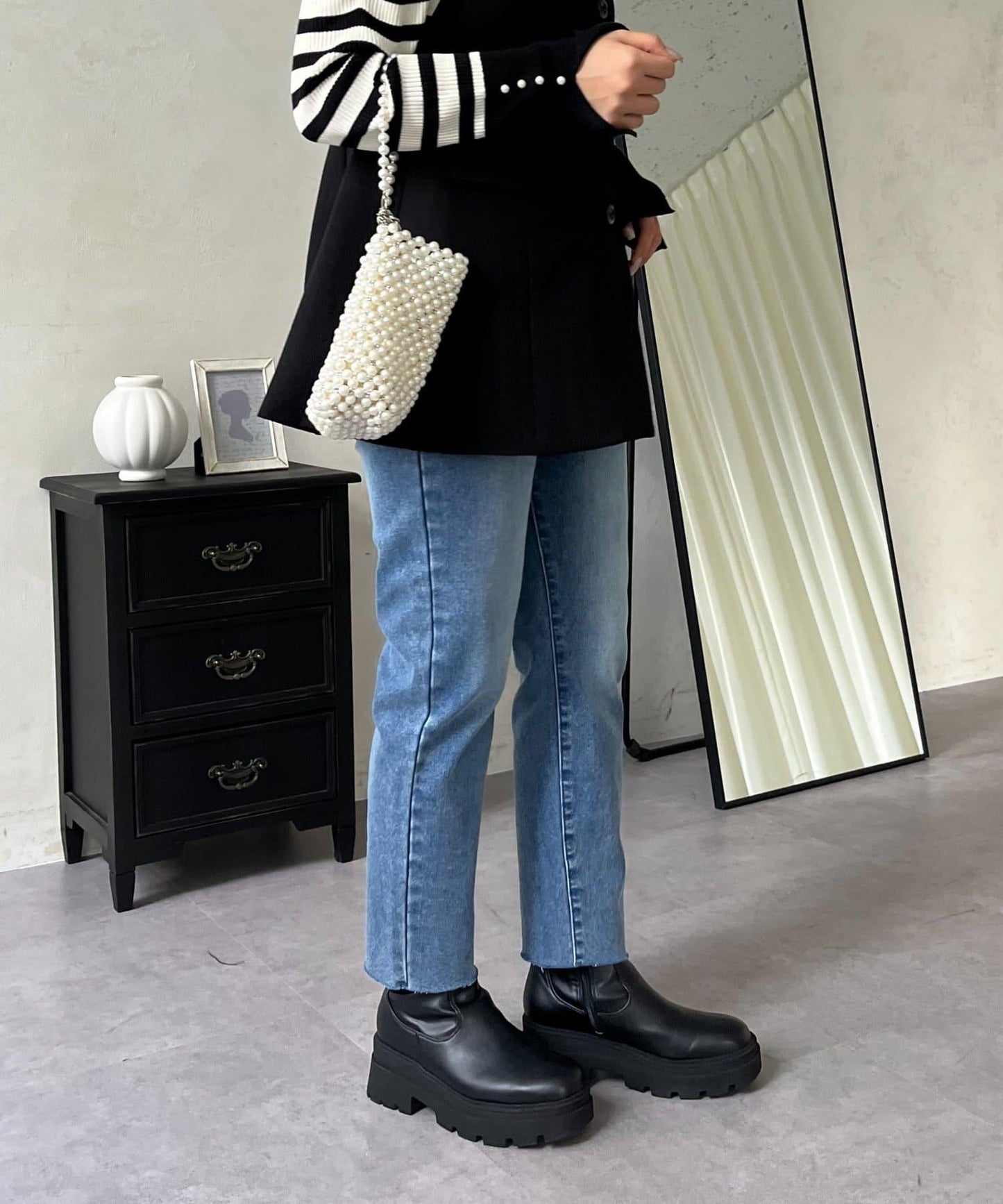 【MOMO】內層微絨彈力錐形牛仔褲