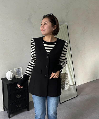 【MOMO】荷葉邊V領無袖外套