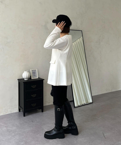 【MOMO】荷葉邊V領無袖外套