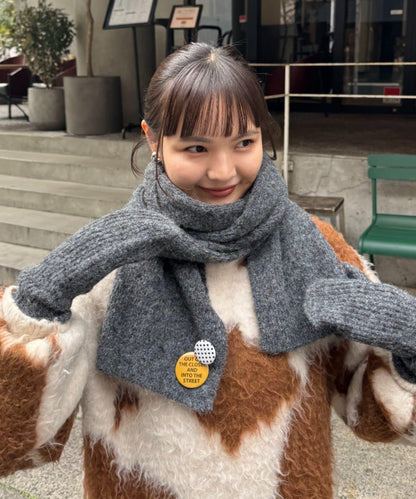 附徽章圍巾×手套三件套