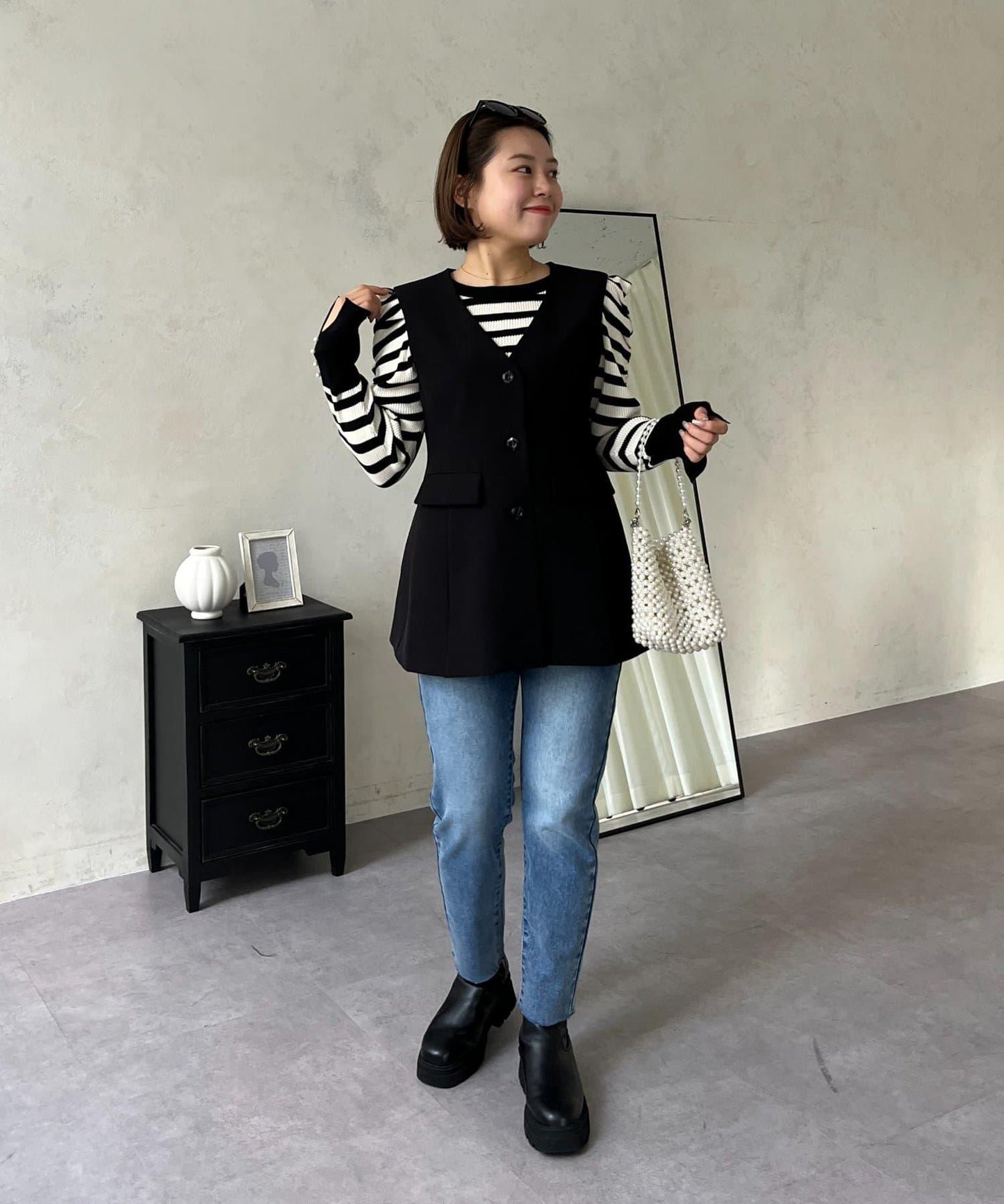 【MOMO】內層微絨彈力錐形牛仔褲