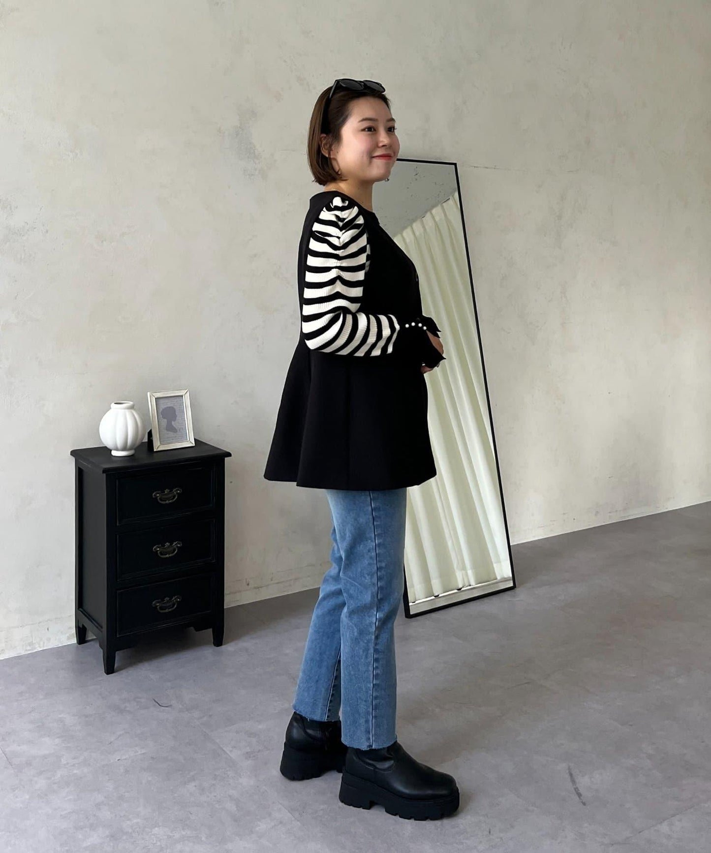 【MOMO】內層微絨彈力錐形牛仔褲