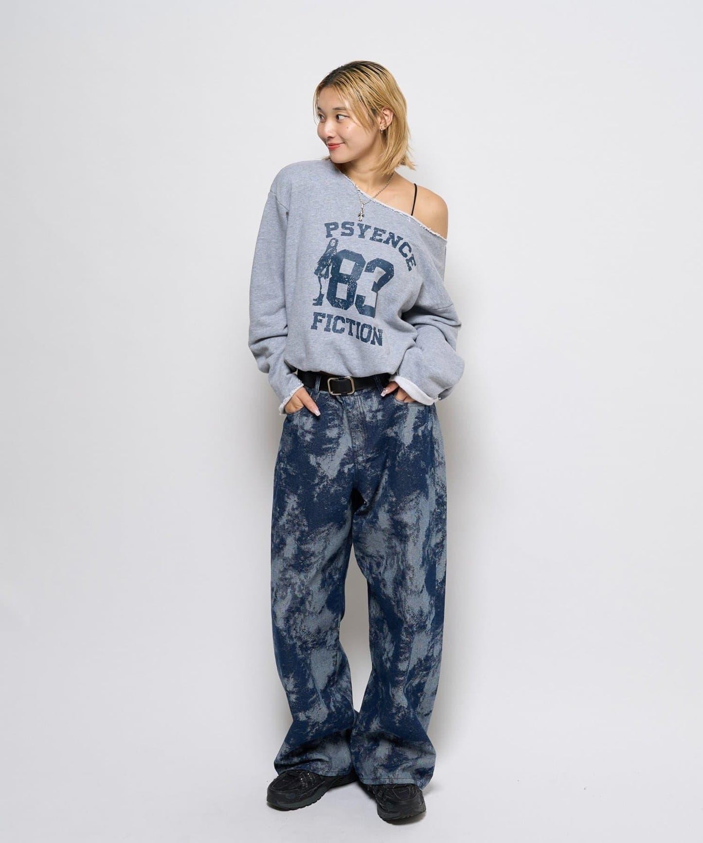 【WHO'S WHO gallery】多款圖案低腰牛仔褲