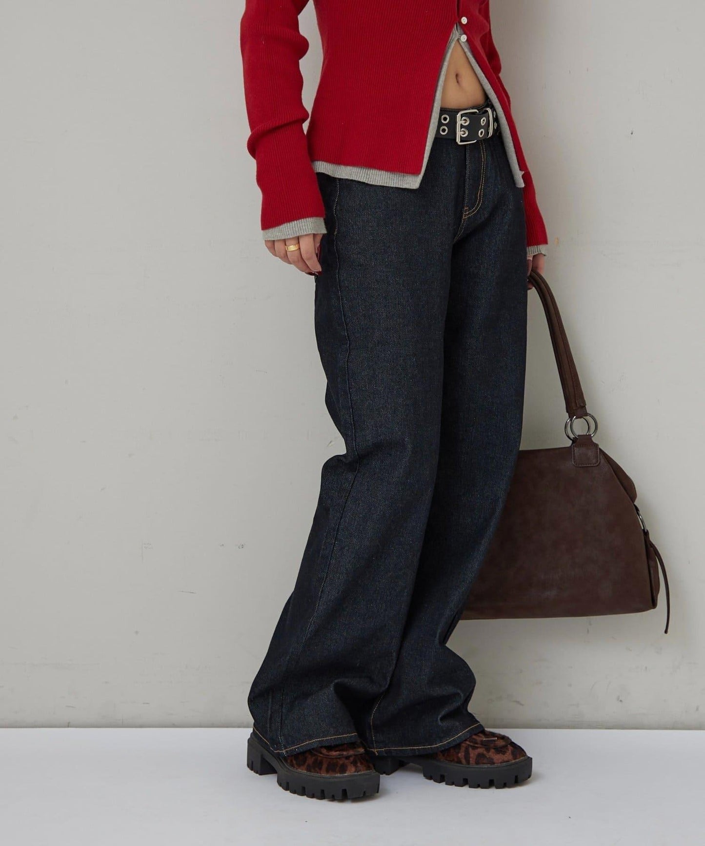 中長款喇叭牛仔褲