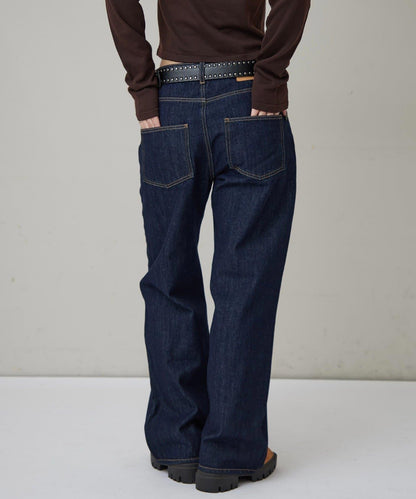 中長款喇叭牛仔褲