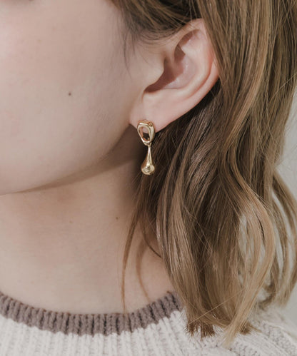 微光金屬圓環垂墜耳環