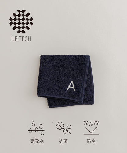 『UR TECH』字母刺繡手帕毛巾