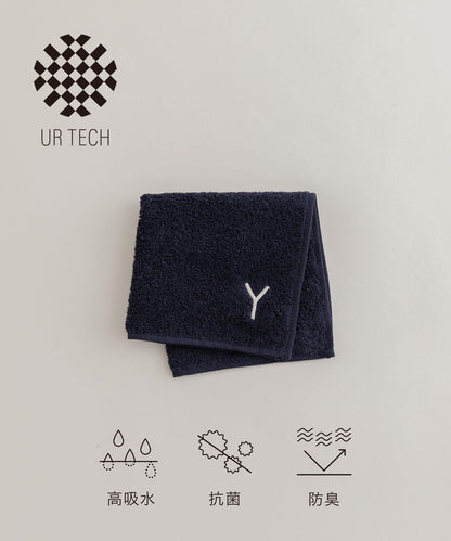 『UR TECH』字母刺繡手帕毛巾