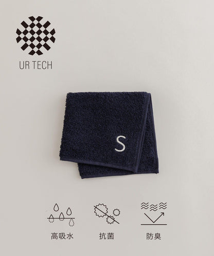 『UR TECH』字母刺繡手帕毛巾