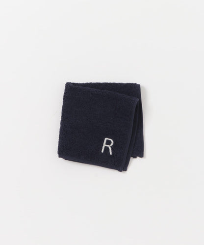 『UR TECH』字母刺繡手帕毛巾