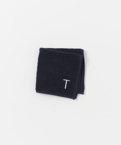 『UR TECH』字母刺繡手帕毛巾