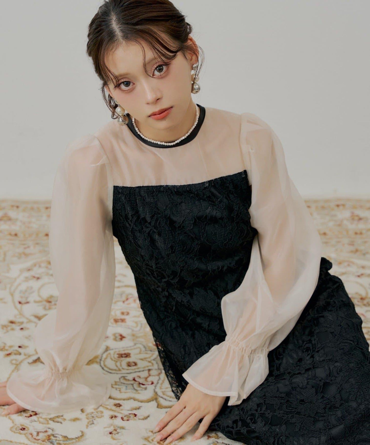 【/SALON by Chico】拼色透視修身長款連衣裙/宴會禮服