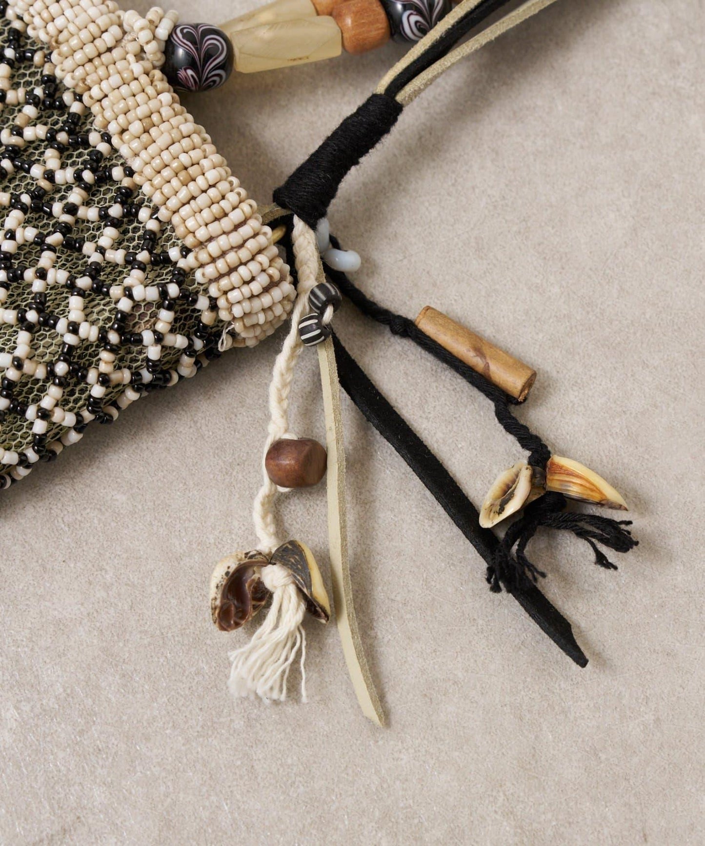 《IMAYIN》珠飾單肩包