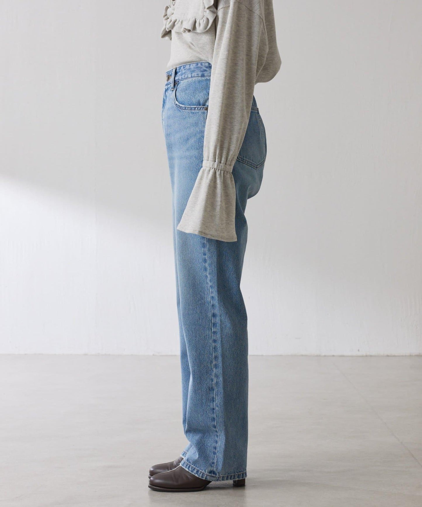 【顯腿長&美腿效果◎】Q.anos直筒牛仔褲