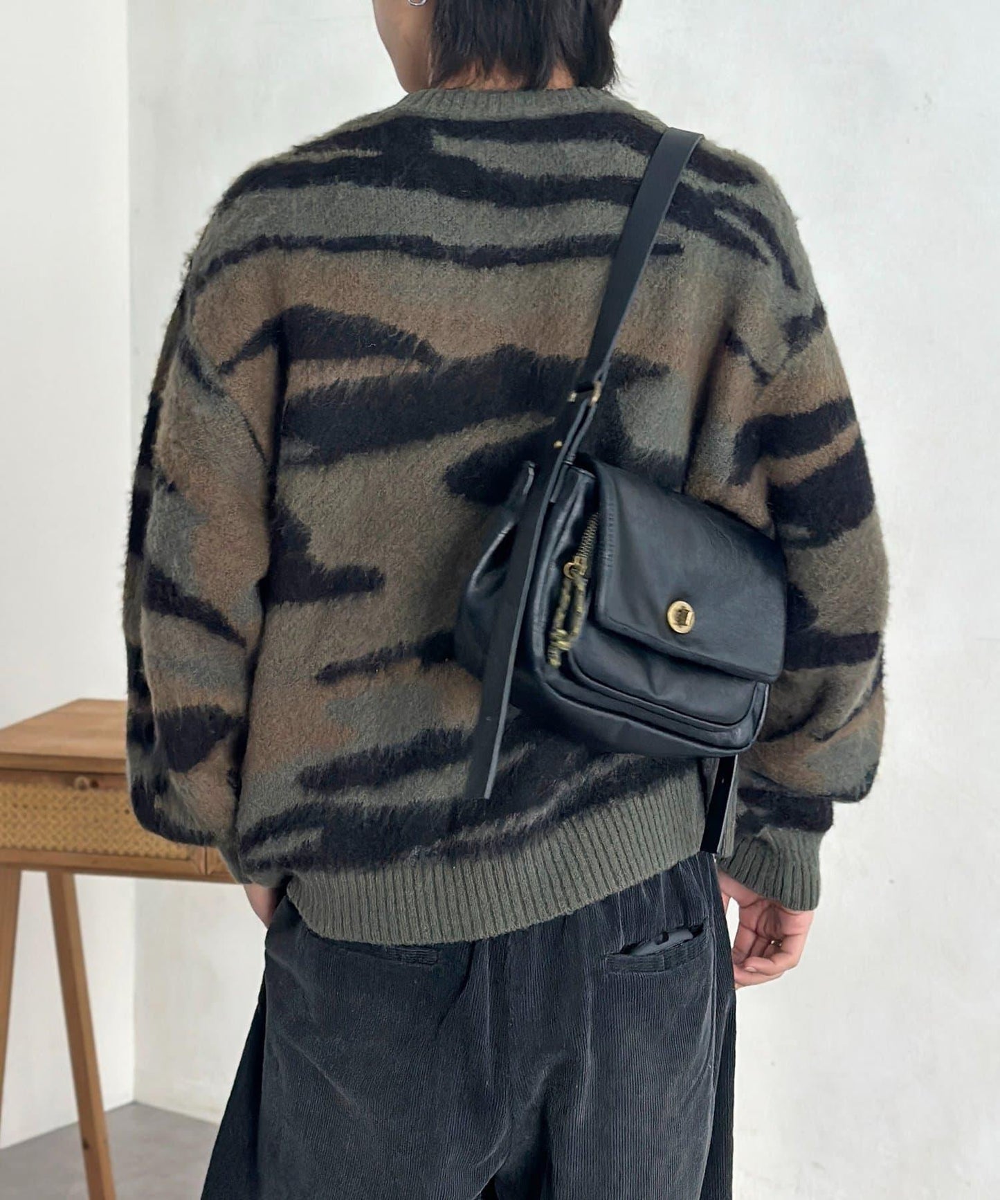 仿馬海毛全印花針織套頭衫