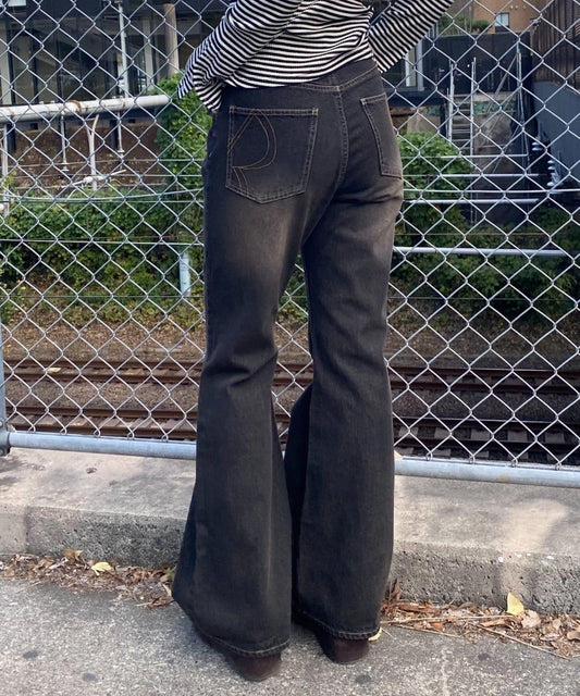 【可調節腰圍/兩種尺碼】喇叭牛仔褲