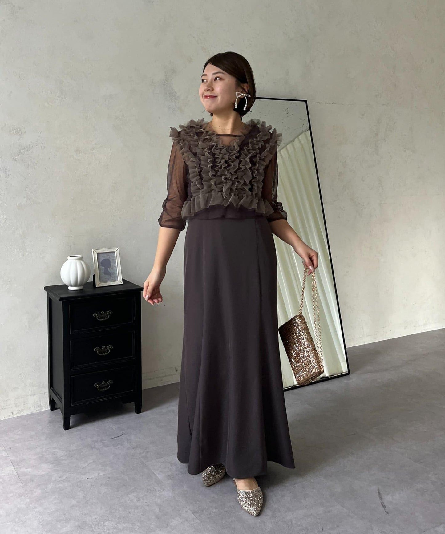 【MOMO】透視荷葉邊吊帶疊穿連衣裙