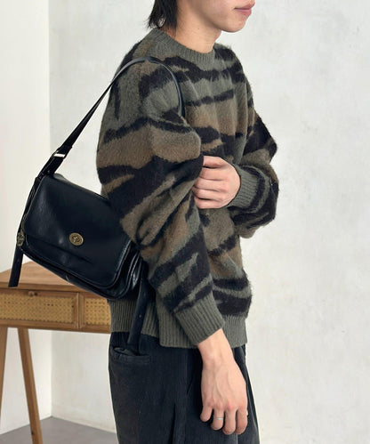 仿馬海毛全印花針織套頭衫