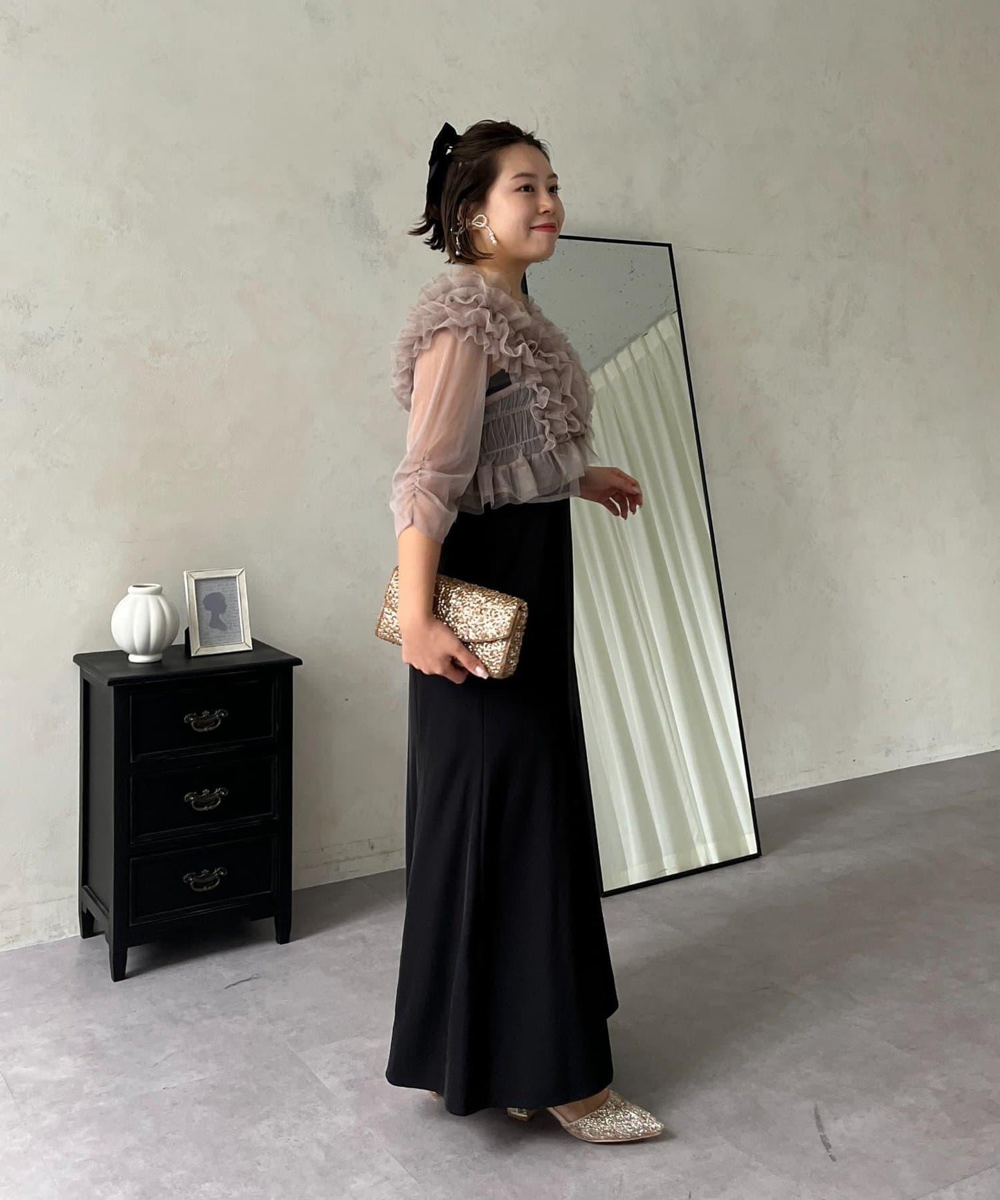 【MOMO】透視荷葉邊吊帶疊穿連衣裙