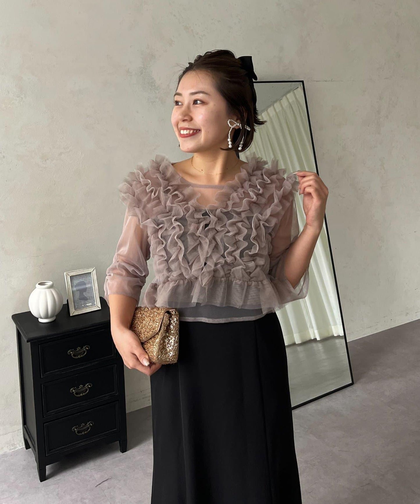 【MOMO】透視荷葉邊吊帶疊穿連衣裙