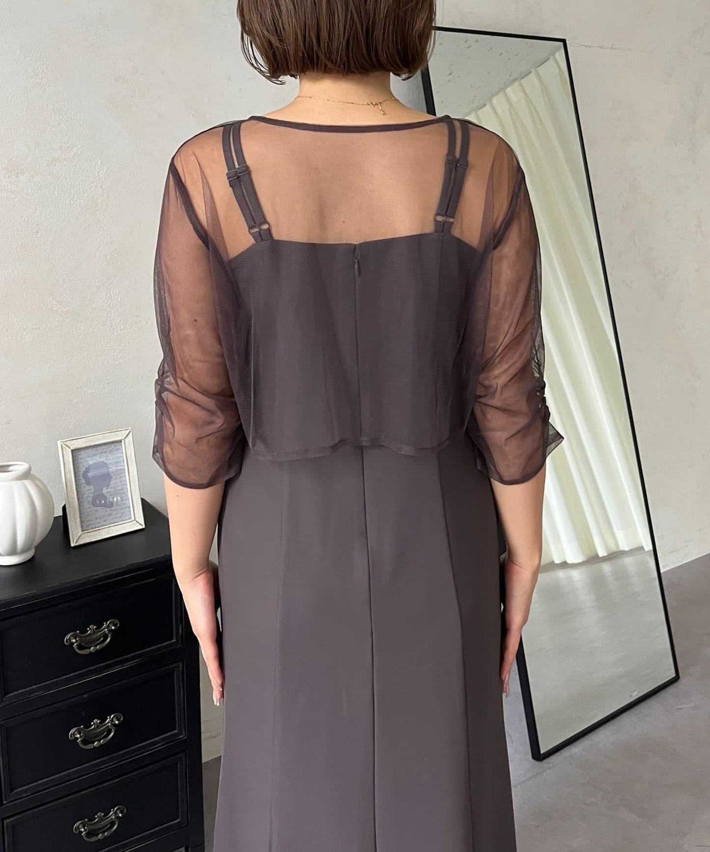 【MOMO】透視荷葉邊吊帶疊穿連衣裙