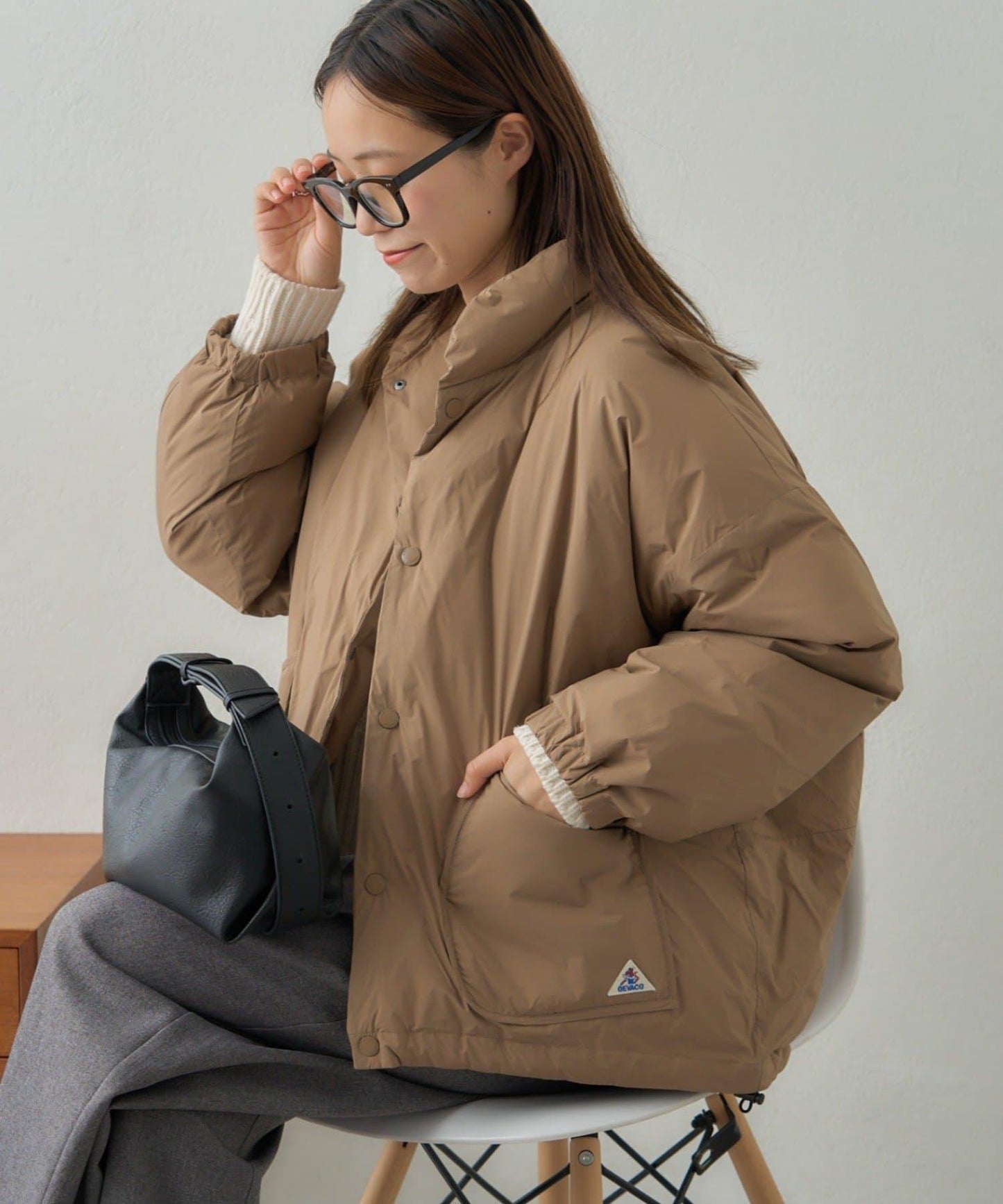 【GEVACO】無縫中長款羽絨夾克